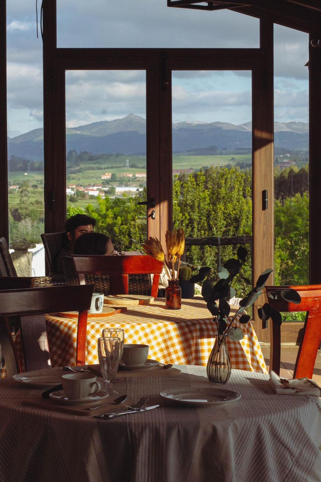 Hotel Palacio La Casona De Cerrazo Eksteriør bilde