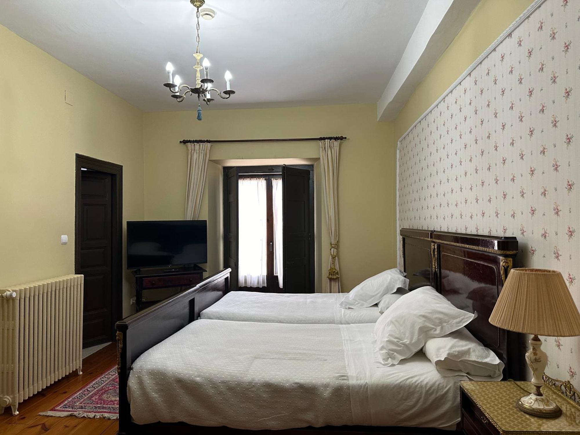 Hotel Palacio La Casona De Cerrazo Eksteriør bilde