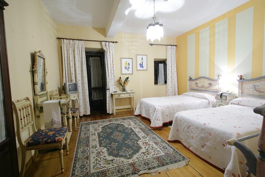 Hotel Palacio La Casona De Cerrazo Eksteriør bilde