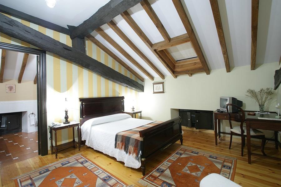 Hotel Palacio La Casona De Cerrazo Eksteriør bilde